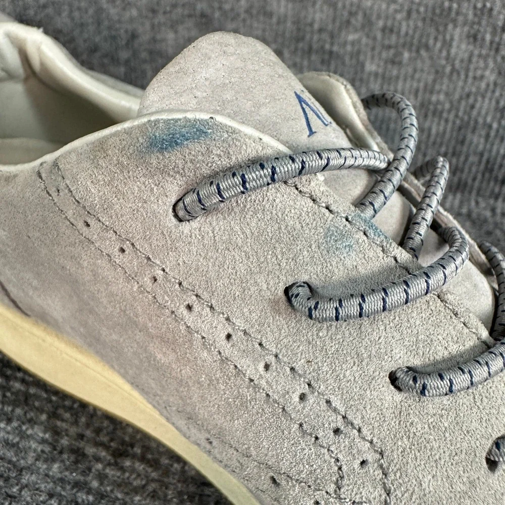 Aureus Mens AUM1010 Grey Suede Wingtip Oxford Sneakers Size 9